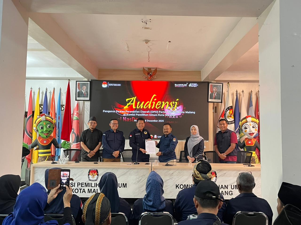 AUDIENSI DPD PARTAI NASDEM KE KPU KOTA MALANG